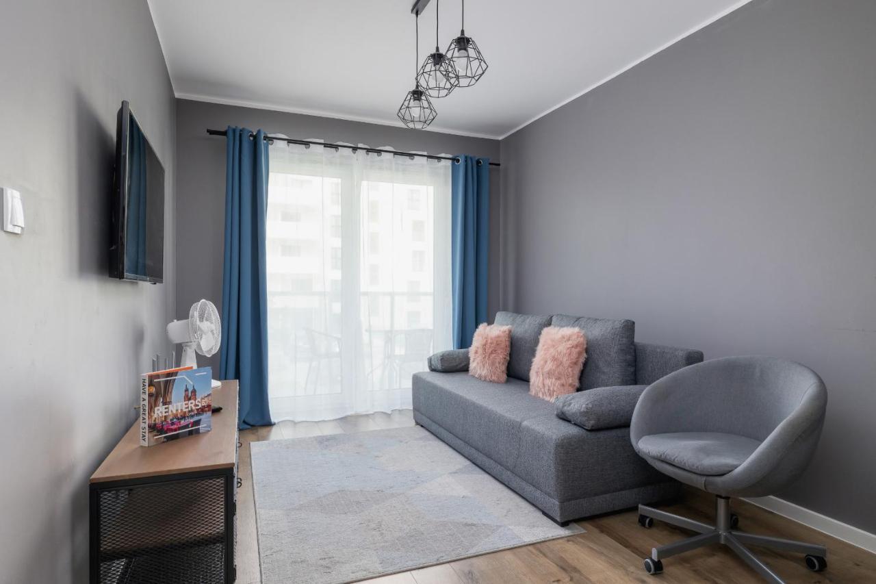 Apartamento Comfy Pachonskiego With Parking In By Renters Cracovia